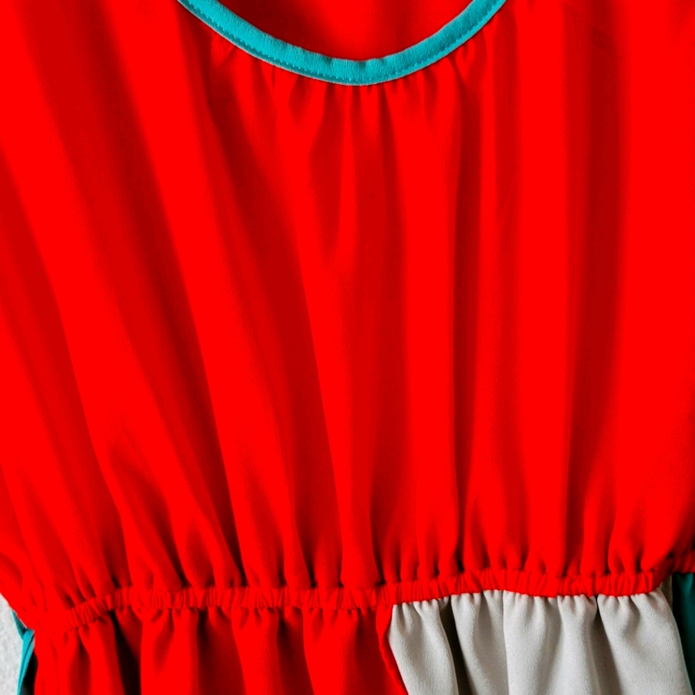 Dress - Picture 6 of 6